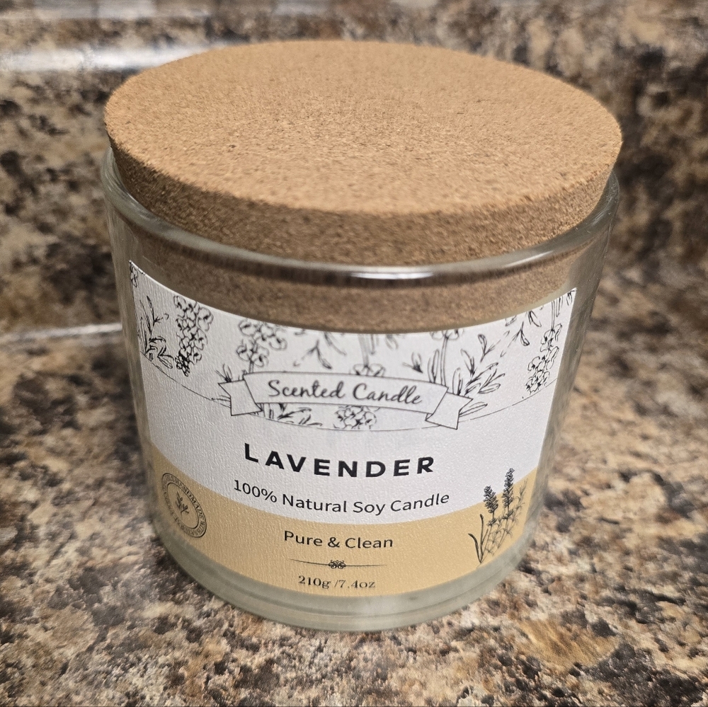 Lavender Scented Candle - Pure & Clean